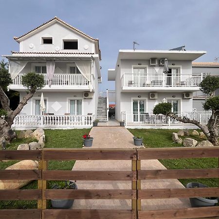 Villa Antonis Deluxe Apartments Amoudi Exterior foto