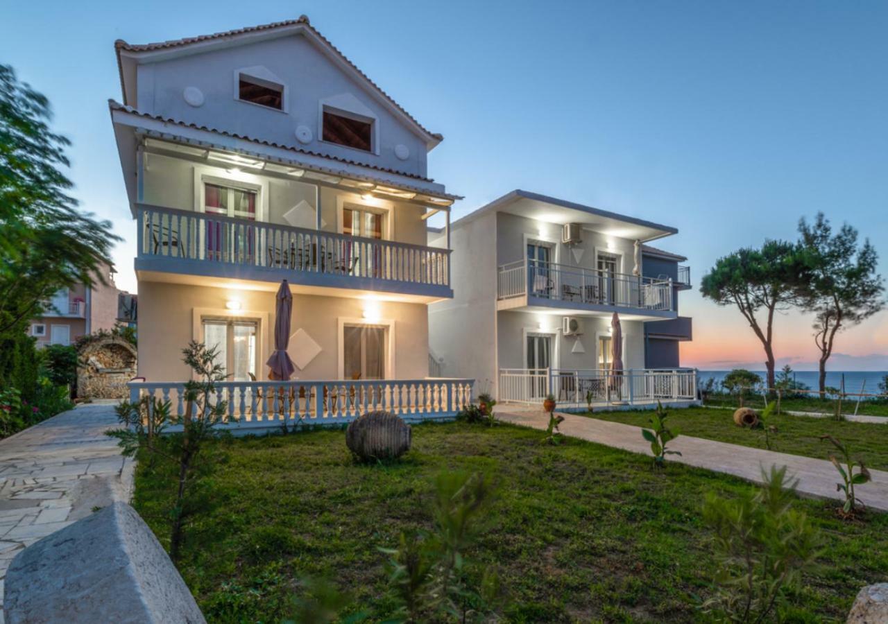 Villa Antonis Deluxe Apartments Amoudi Exterior foto