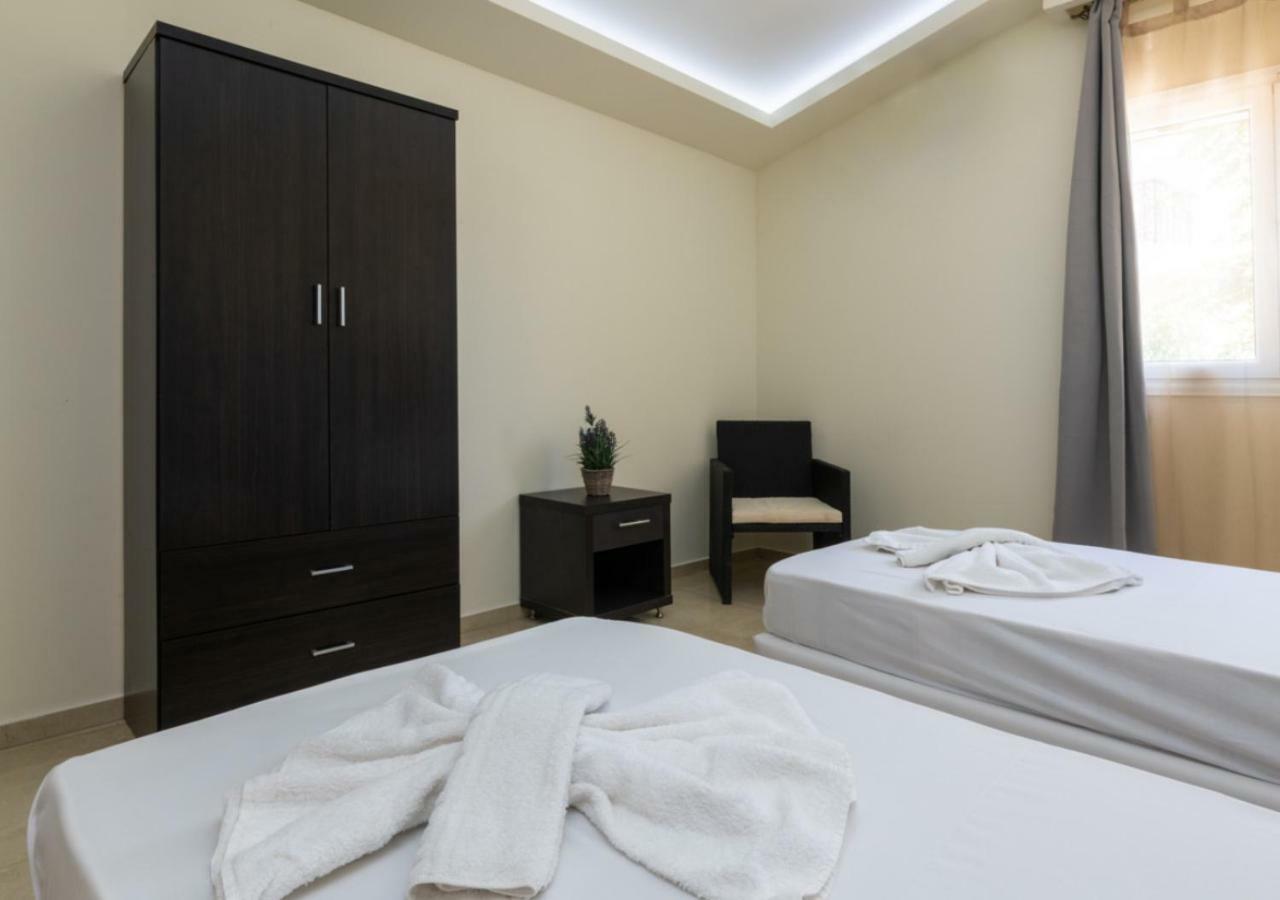 Villa Antonis Deluxe Apartments Amoudi Exterior foto